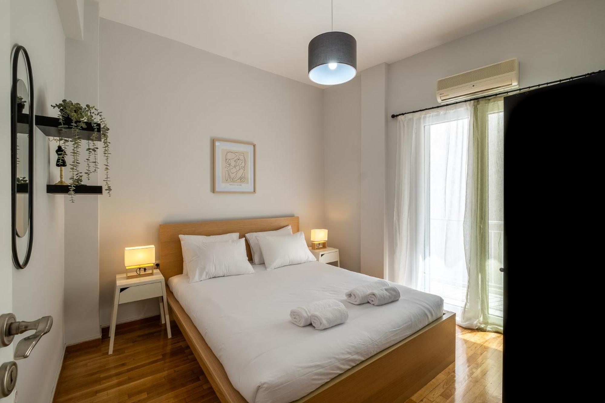 Lovely And Modern 3Bd Apartment Close To Ampelokipoi Metro Athens Luaran gambar