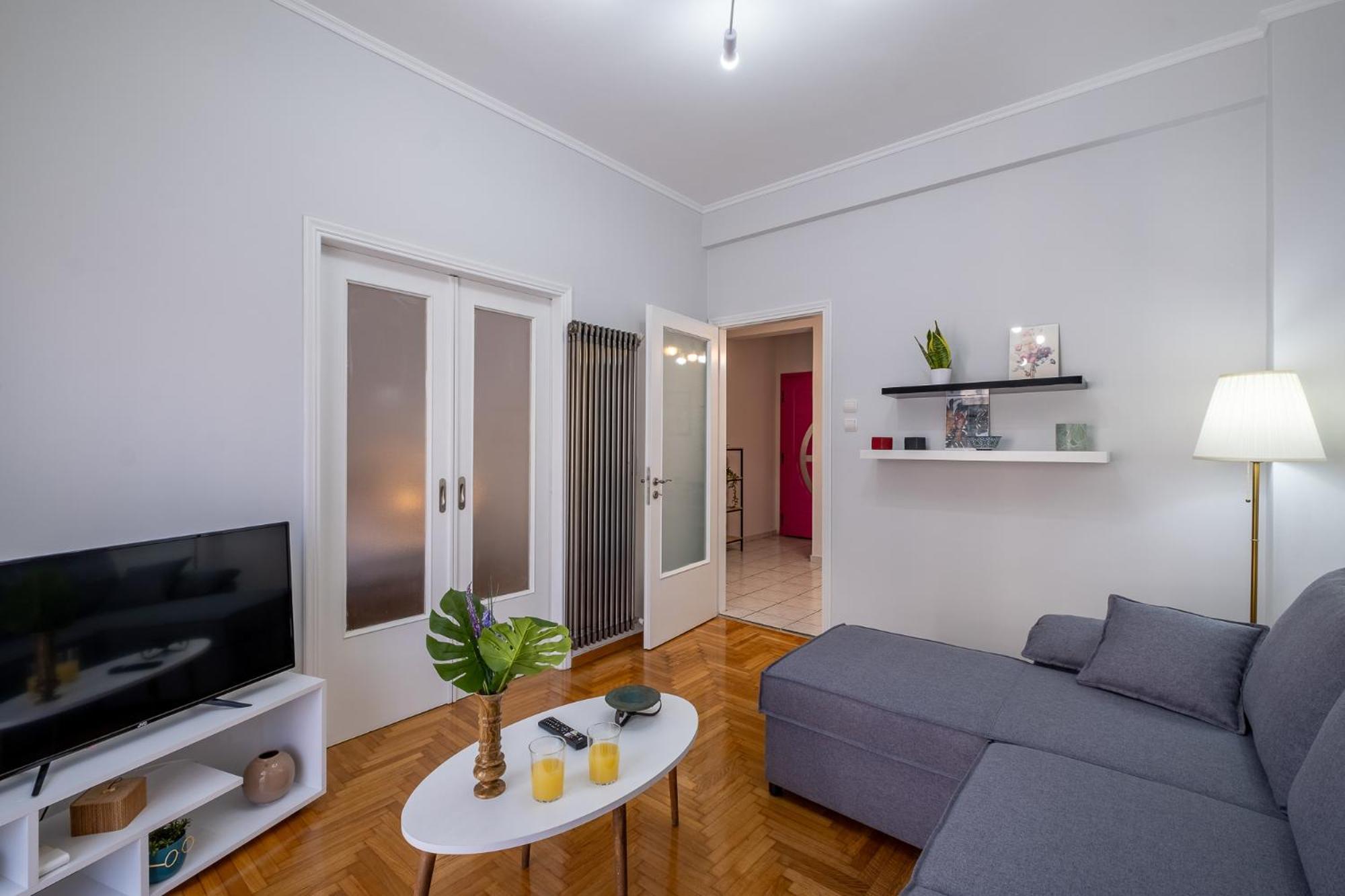 Lovely And Modern 3Bd Apartment Close To Ampelokipoi Metro Athens Luaran gambar