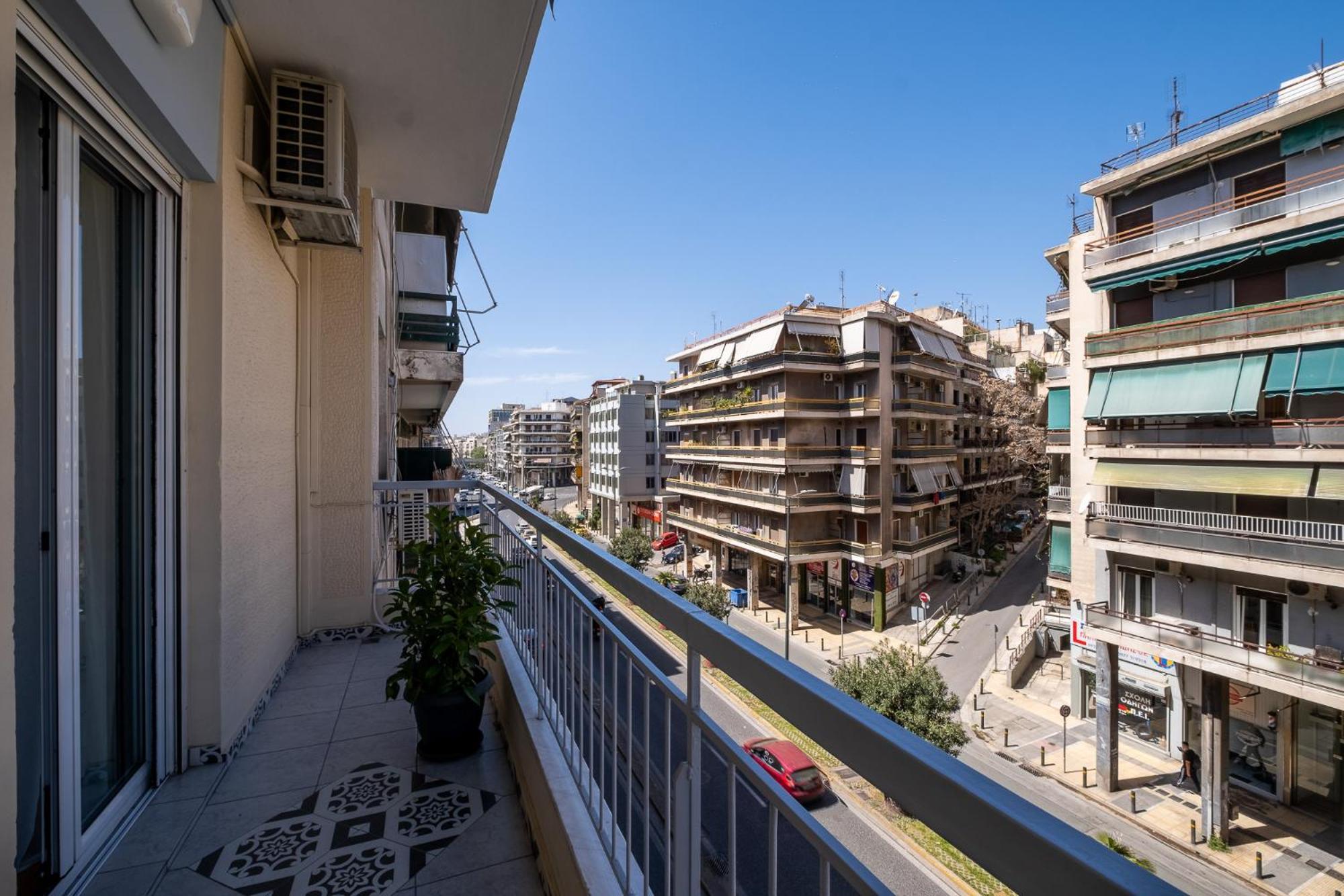 Lovely And Modern 3Bd Apartment Close To Ampelokipoi Metro Athens Luaran gambar