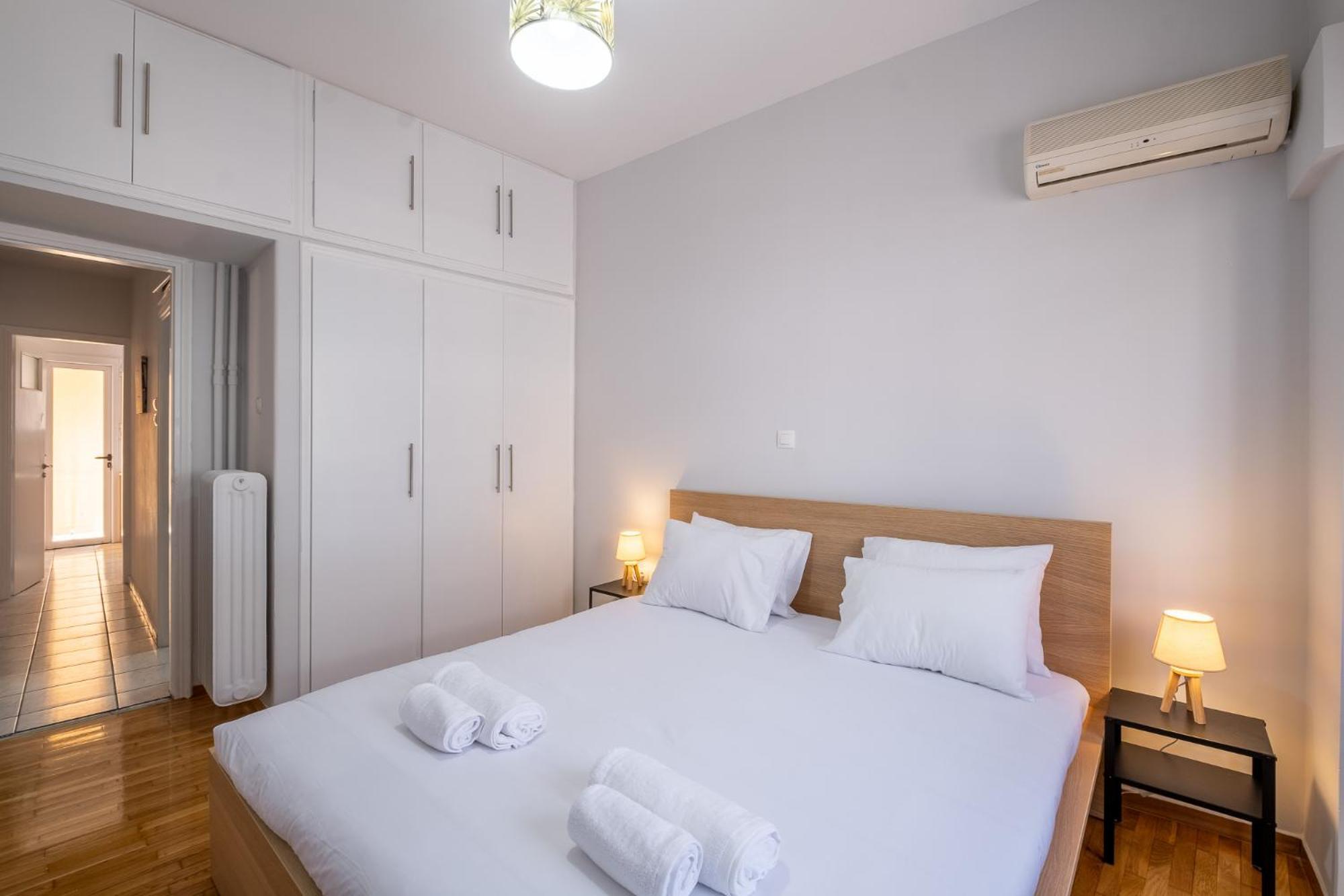 Lovely And Modern 3Bd Apartment Close To Ampelokipoi Metro Athens Luaran gambar